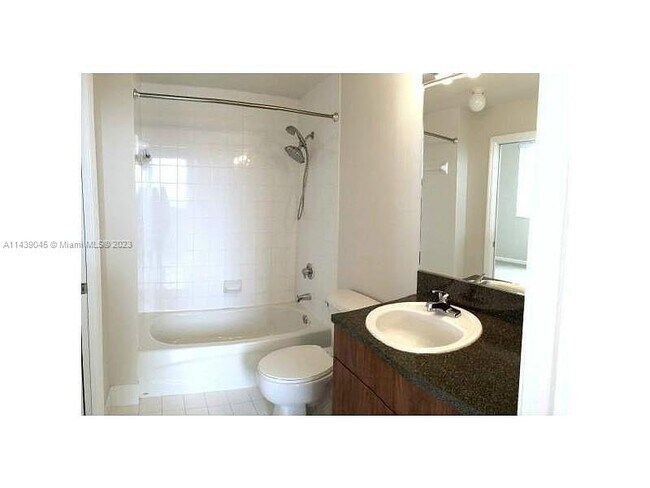 Foto del edificio - 115 SW 11th St
