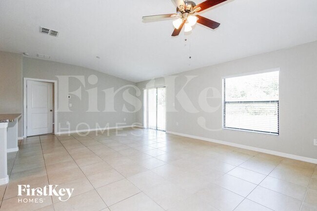 Foto del edificio - 9637 Sage Creek Dr