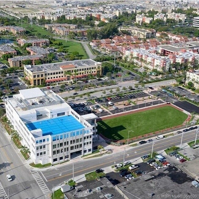 Building Photo - 5350 NW 84th Ave
