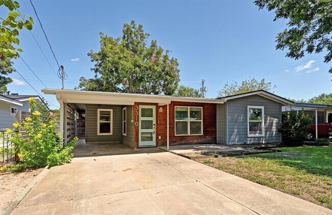 Building Photo - 3310 Bengston St