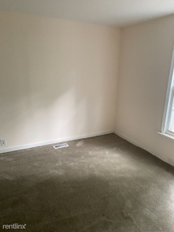 Building Photo - 2 br, 1 bath House - 803 Spring St