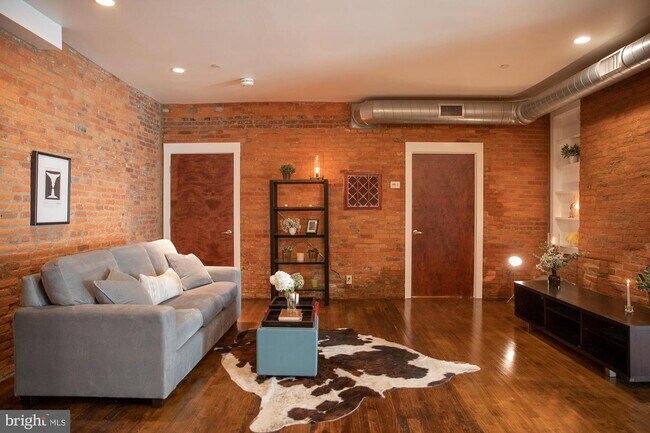 Foto del edificio - 735-739 S 12th St