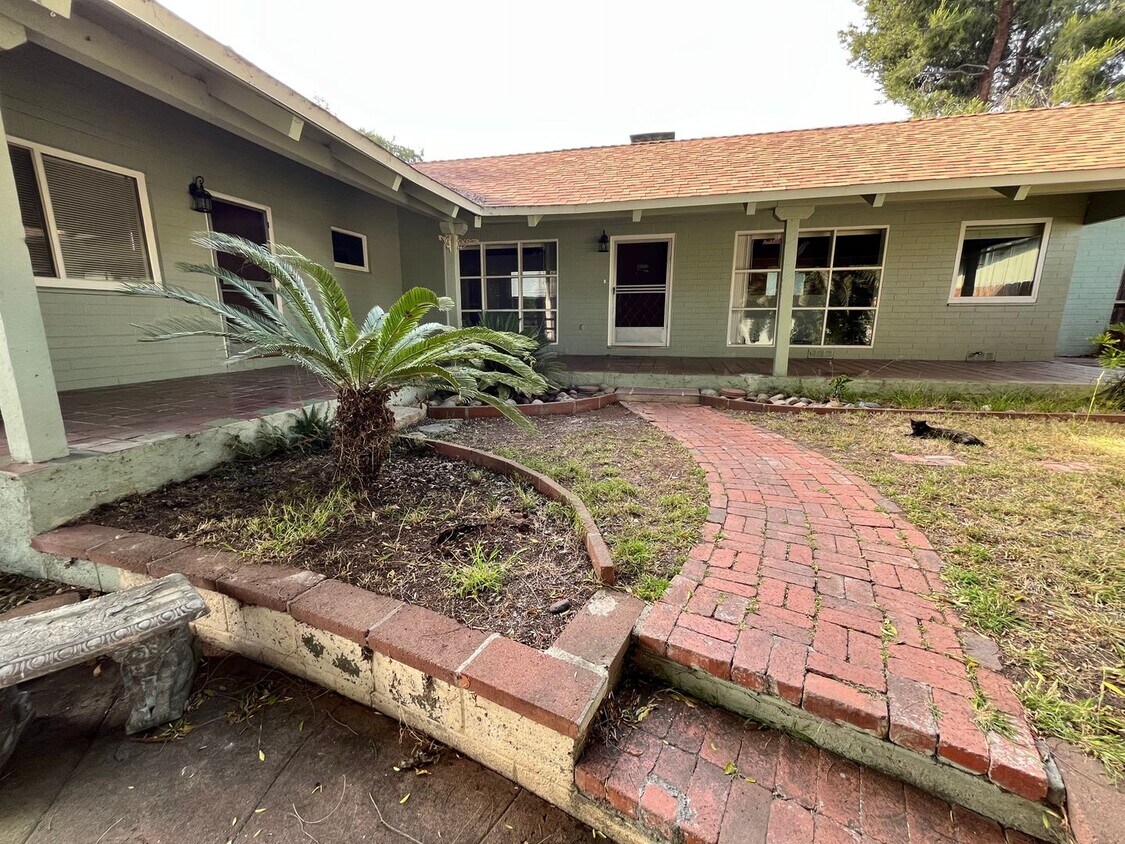 Primary Photo - 8255 Churchill Dr