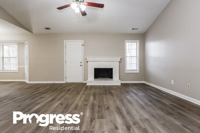 Foto del edificio - 5836 Meadow Ln