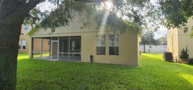 Building Photo - 7214 Beakrush Ln