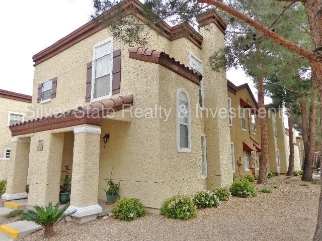 Foto principal - 2801 N Rainbow Blvd