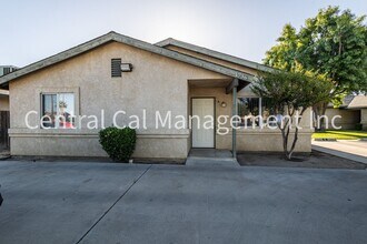 Building Photo - 1736 Inyo St
