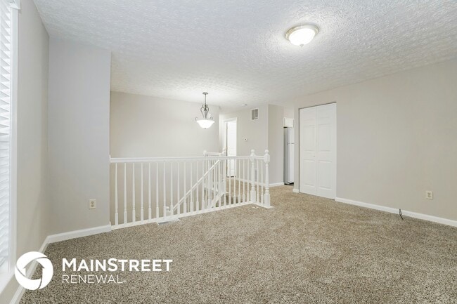 Building Photo - 6976 Endsleigh Dr