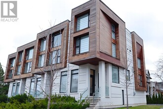 Building Photo - 3062 Bayview Ave