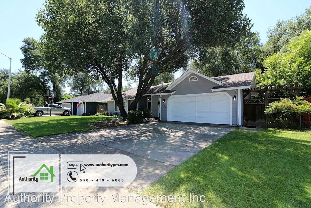 Primary Photo - 3 br, 2 bath House - 1891 Edgewood Dr.