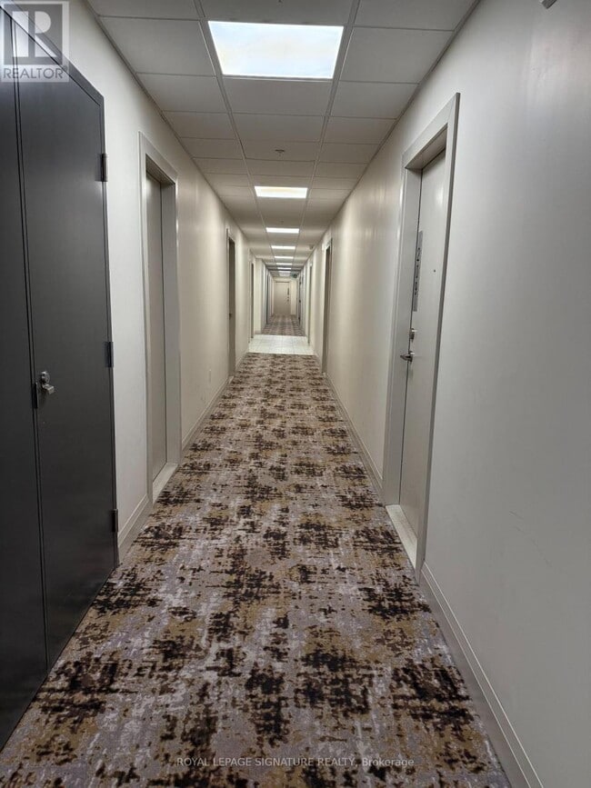 Building Photo - 3655 Kingston Rd