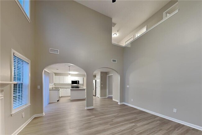 Foto del edificio - 400 Manor Glen Dr