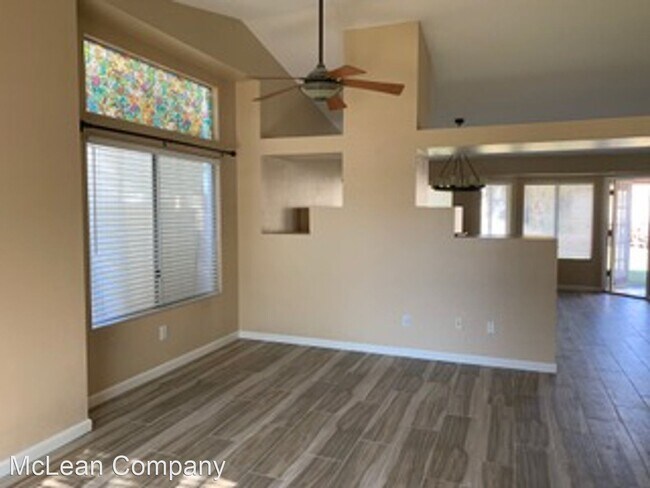 Building Photo - 3 br, 2 bath House - 79210 Kara Court