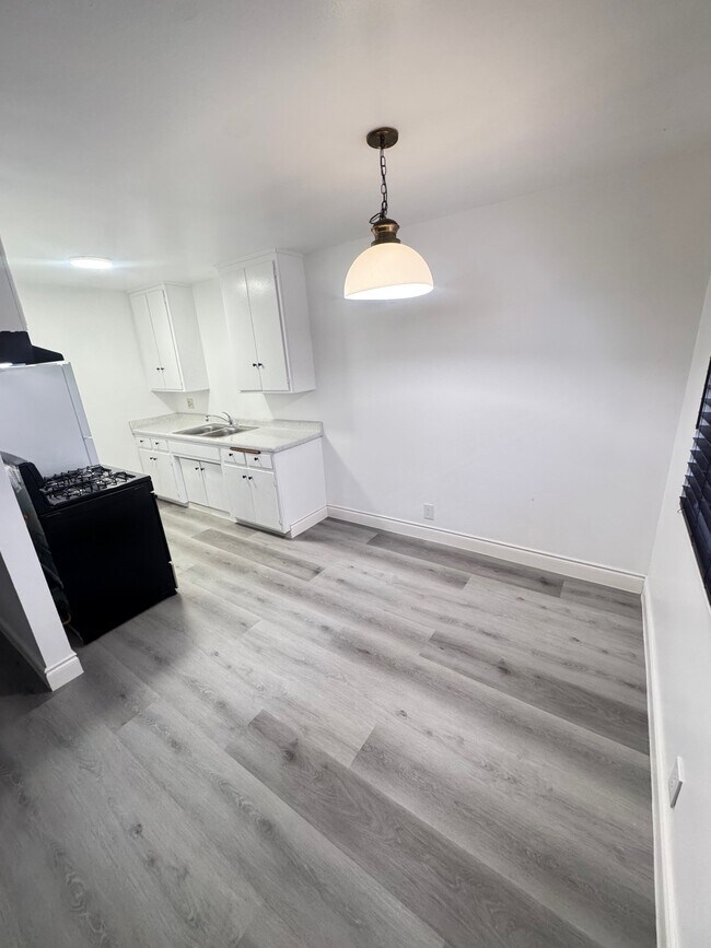 Foto del edificio - 1133 E Alosta Ave