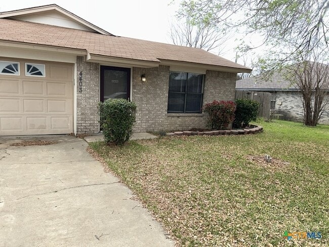 Building Photo - 4403 Jana Dr