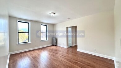 Building Photo - 1803 Riverside Dr