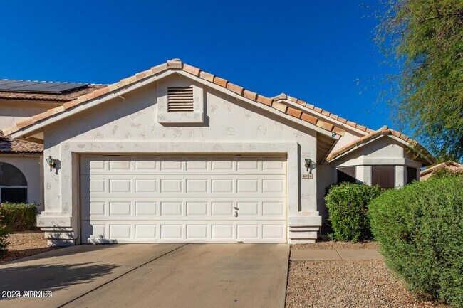 Foto del edificio - 4326 E Rosemonte Dr