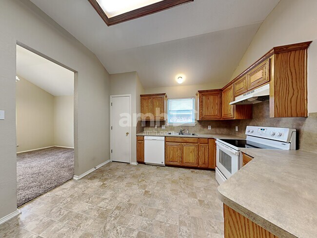 Building Photo - 6038 Mountain Mdw
