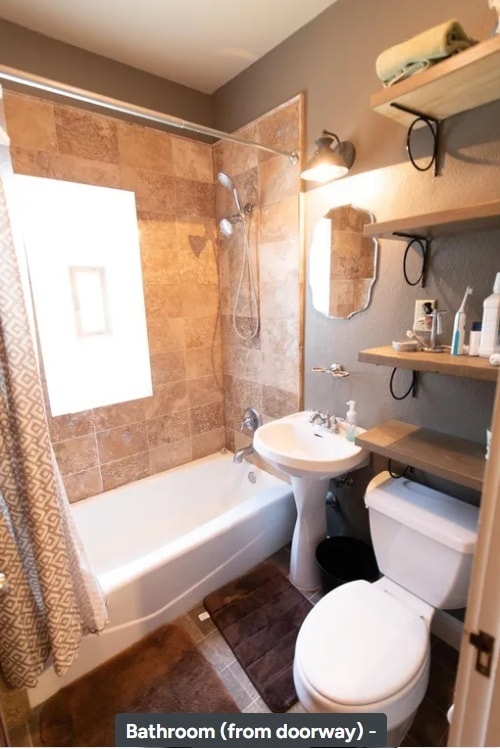 Bathroom - 4221 Nicollet Ave