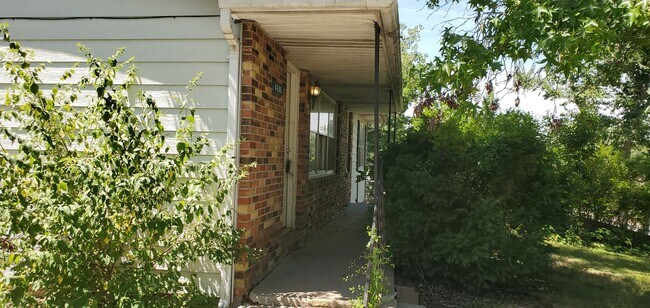 Foto del edificio - 4608 Orchard Ln