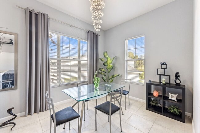 Foto del edificio - Updated 2/2 with attached 1 car garage right in Baldwin Park!