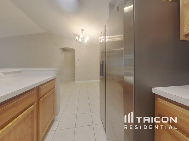 Foto del edificio - 4842 Oakley Rd