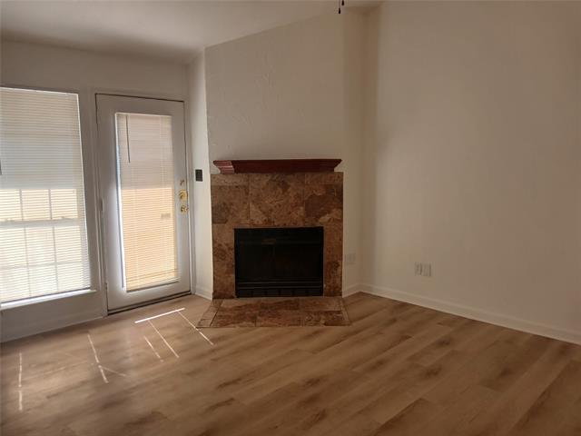 Foto del edificio - 9601 Forest Ln
