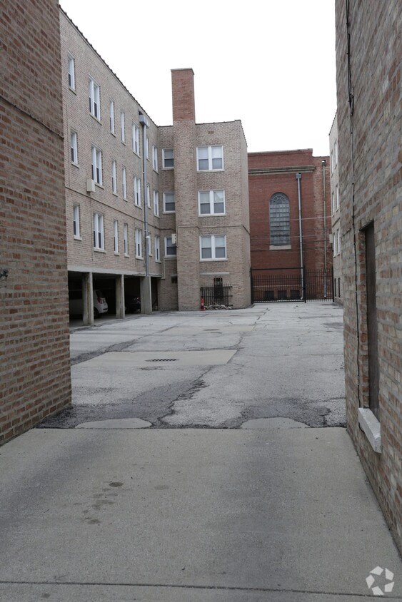Foto del edificio - 4950-4952 S Prairie Ave