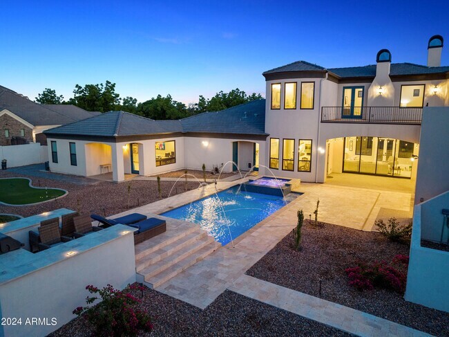 Foto del edificio - 20522 E Via De Palmas