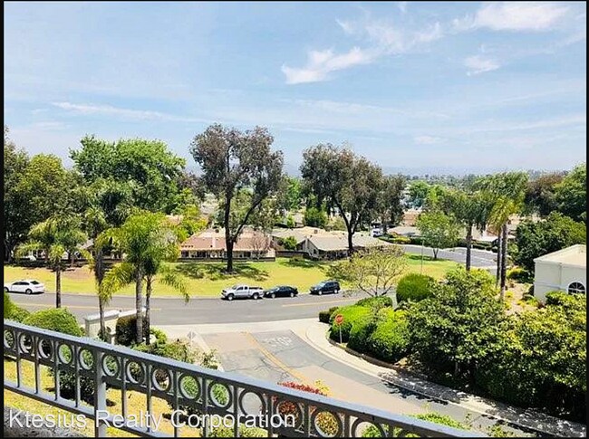 Building Photo - 2 br, 2 bath House - 1616 Via Caminar