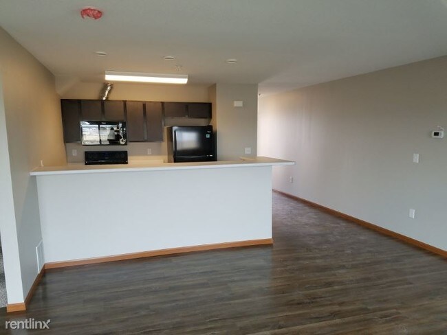 Foto del edificio - 1872 17th Ave N