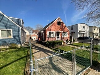 Building Photo - 81-35 251st St
