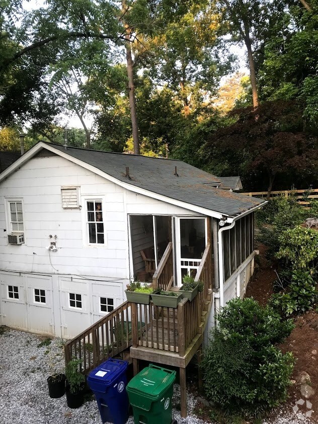 Apartments for Rent Near Emory University Atlanta, GA Student Housing