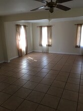 Building Photo - 3910 Charmaine Cir