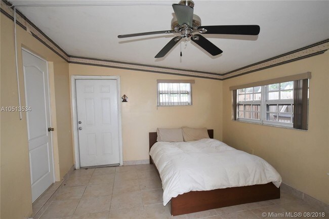 Foto del edificio - 1421 NW 79th Terrace