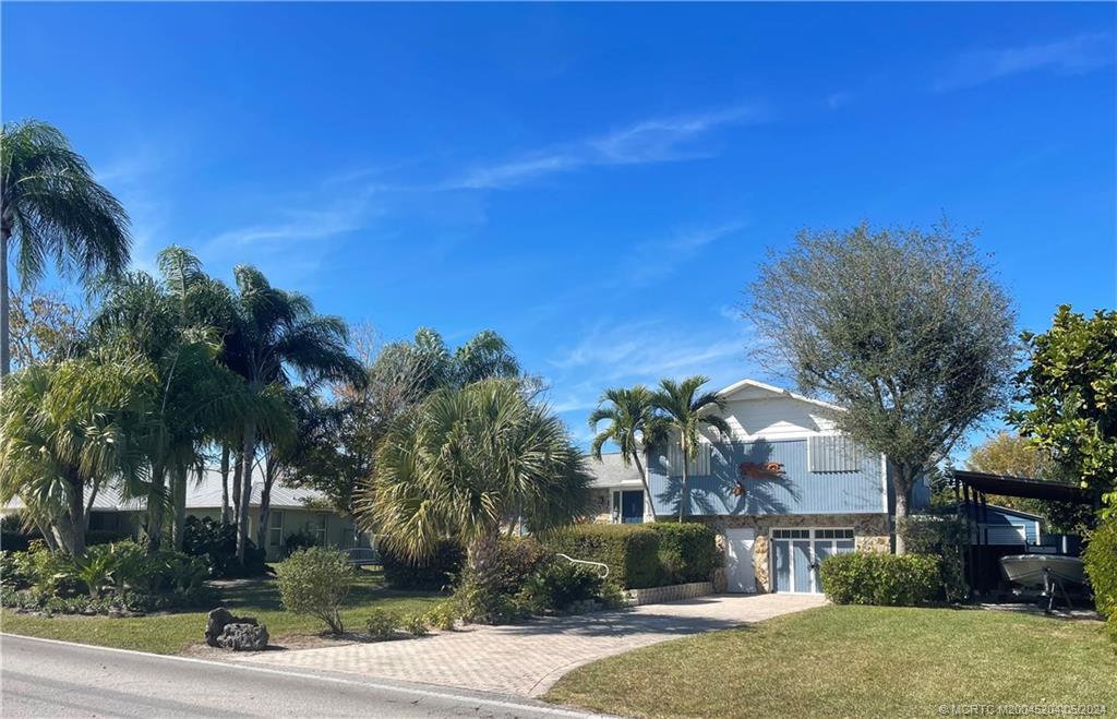 Foto principal - 5229 SE Horseshoe Point Rd