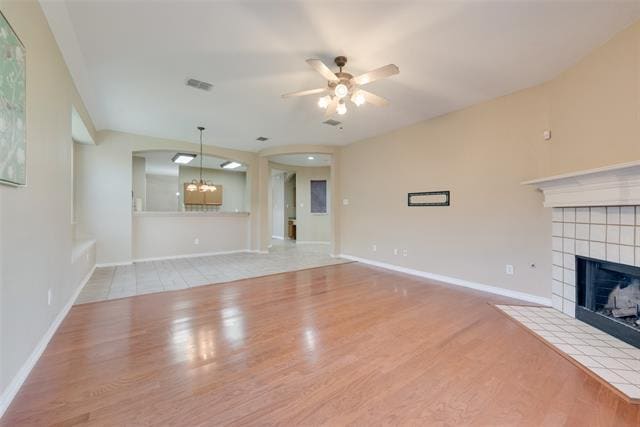 Foto del edificio - 4512 Shade Tree Ct