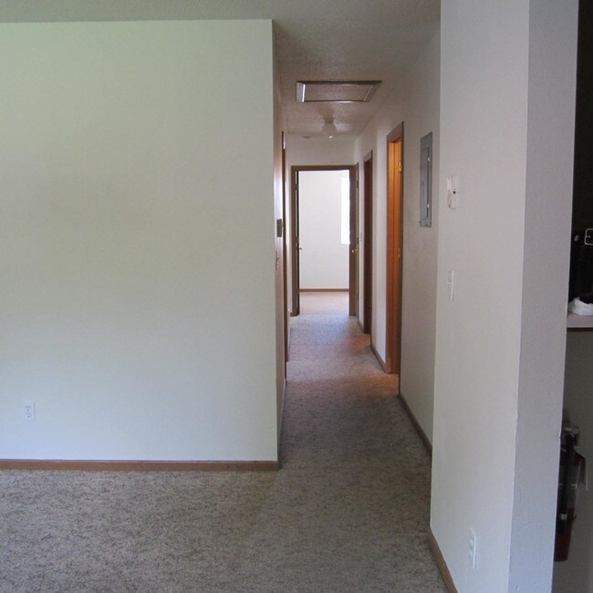 Building Photo - Lucas Street 4-Plex