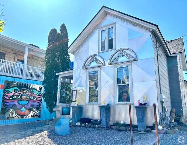 Sheridan Short Term Apartments for Rent Minneapolis, MN 2 Rentals