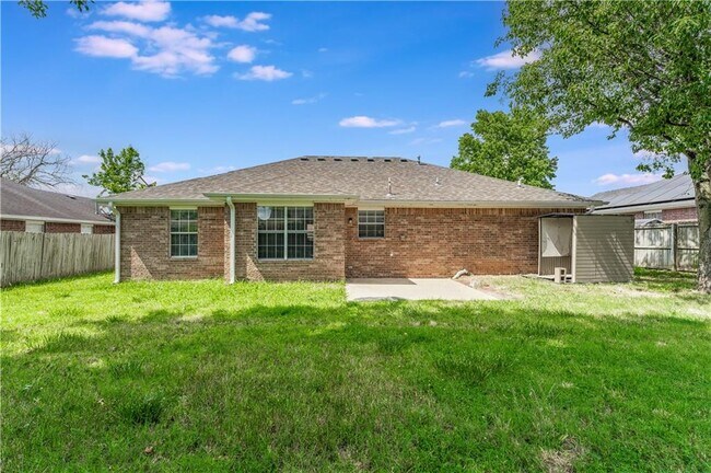 Foto del edificio - 2309 SW 17th St