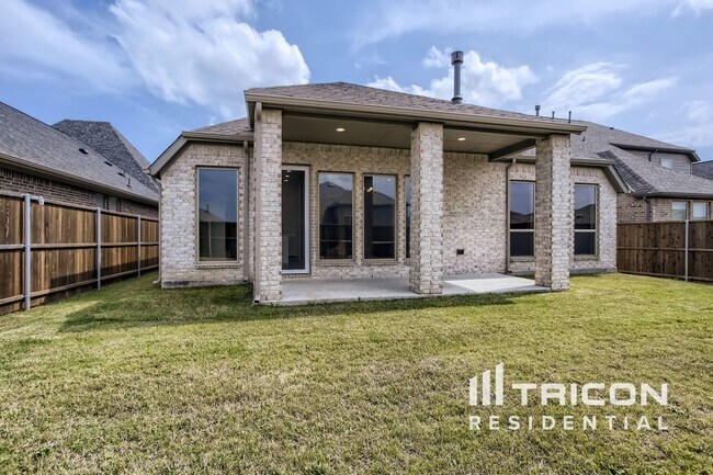 Foto del edificio - 843 Knoxbridge Rd