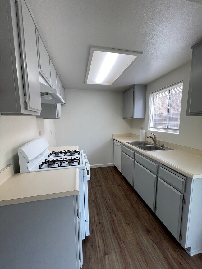 Building Photo - 1431 Cimarron Ct
