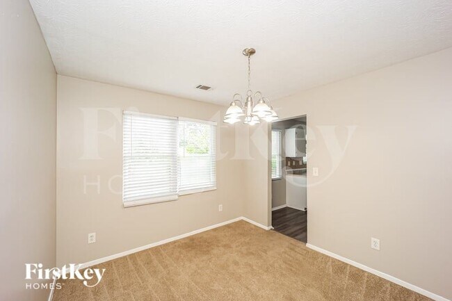 Foto del edificio - 1287 Mill Lake Cir