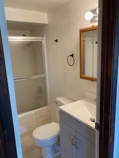 Foto del edificio - 234 SE Darrell Ave