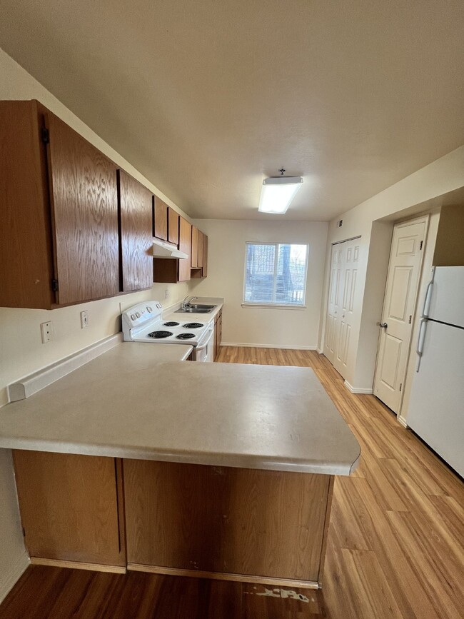 Building Photo - 2bed1bath 0deposit program**