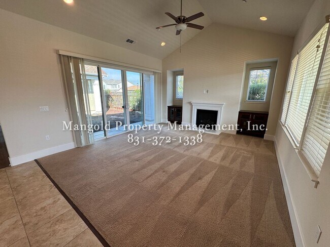 Foto del edificio - Stunning 3 Bed 2 Bath Home in East Garriso...