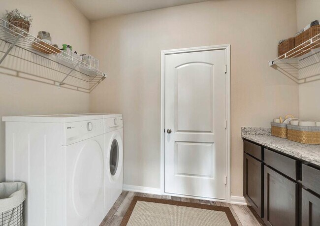 Foto del edificio - 404 Harbor Oaks Dr