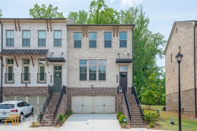Building Photo - 687 Avondale Creek Dr.