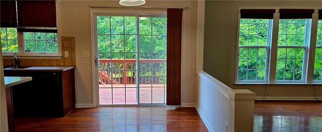 Building Photo - 3603 Stoneham Dr NW