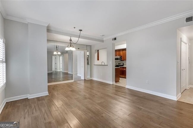 Building Photo - 2161 Peachtree Rd NE